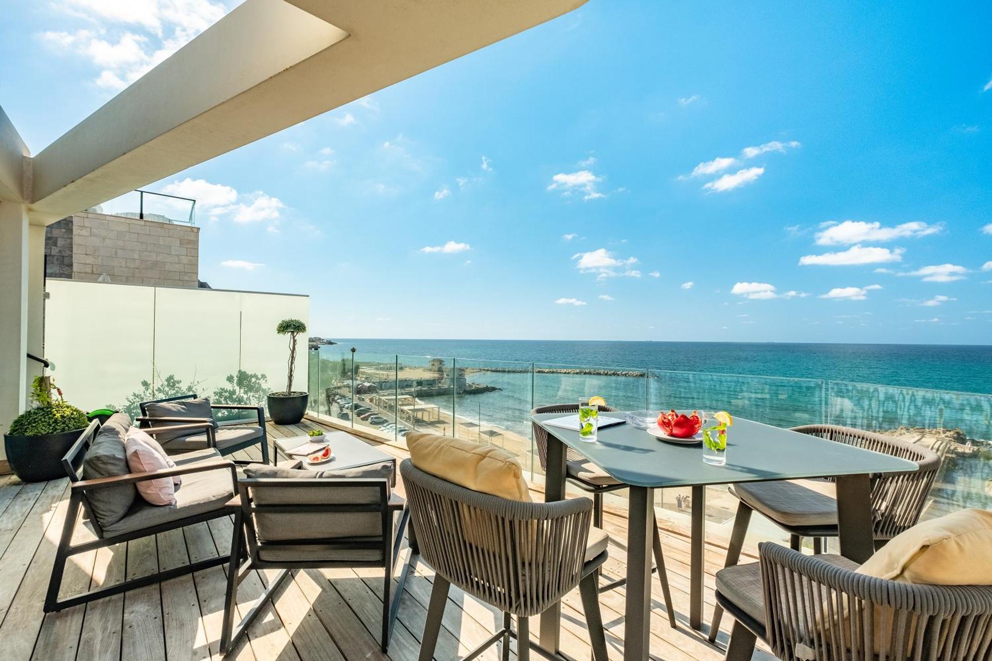 Penthouse 3Br + Roof Top + Parking - On The Beach حيفا المظهر الخارجي الصورة